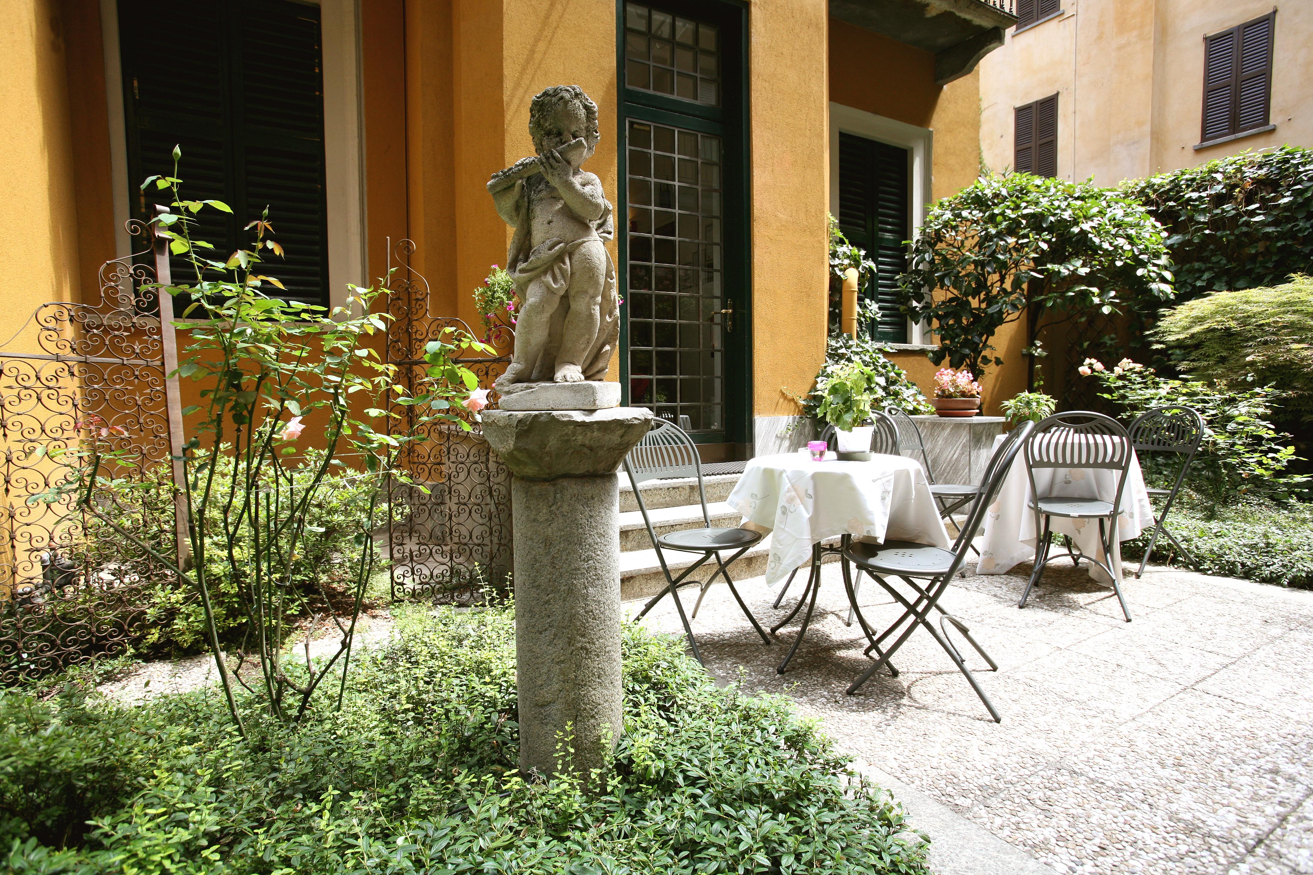 Hotel Sanpi Milano Esterno foto