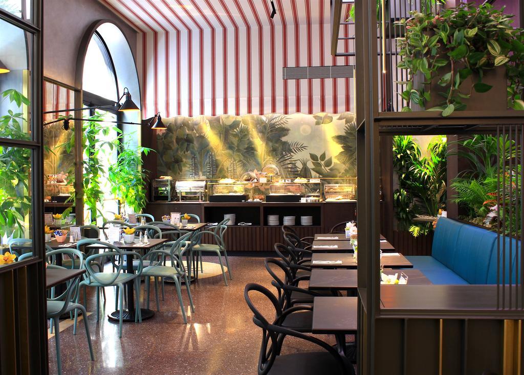 Hotel Sanpi Milano Esterno foto