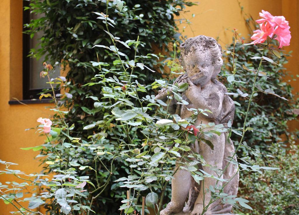 Hotel Sanpi Milano Esterno foto